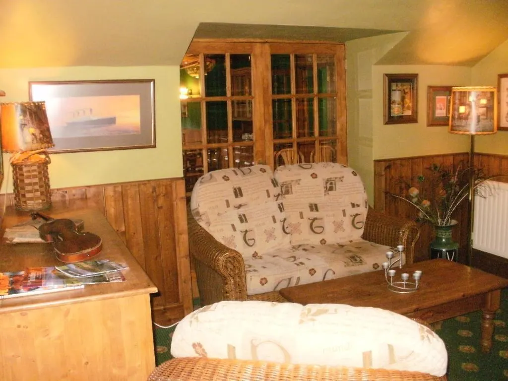 Cresswell Arms Otel Malton 4*,  Birleşik Krallık